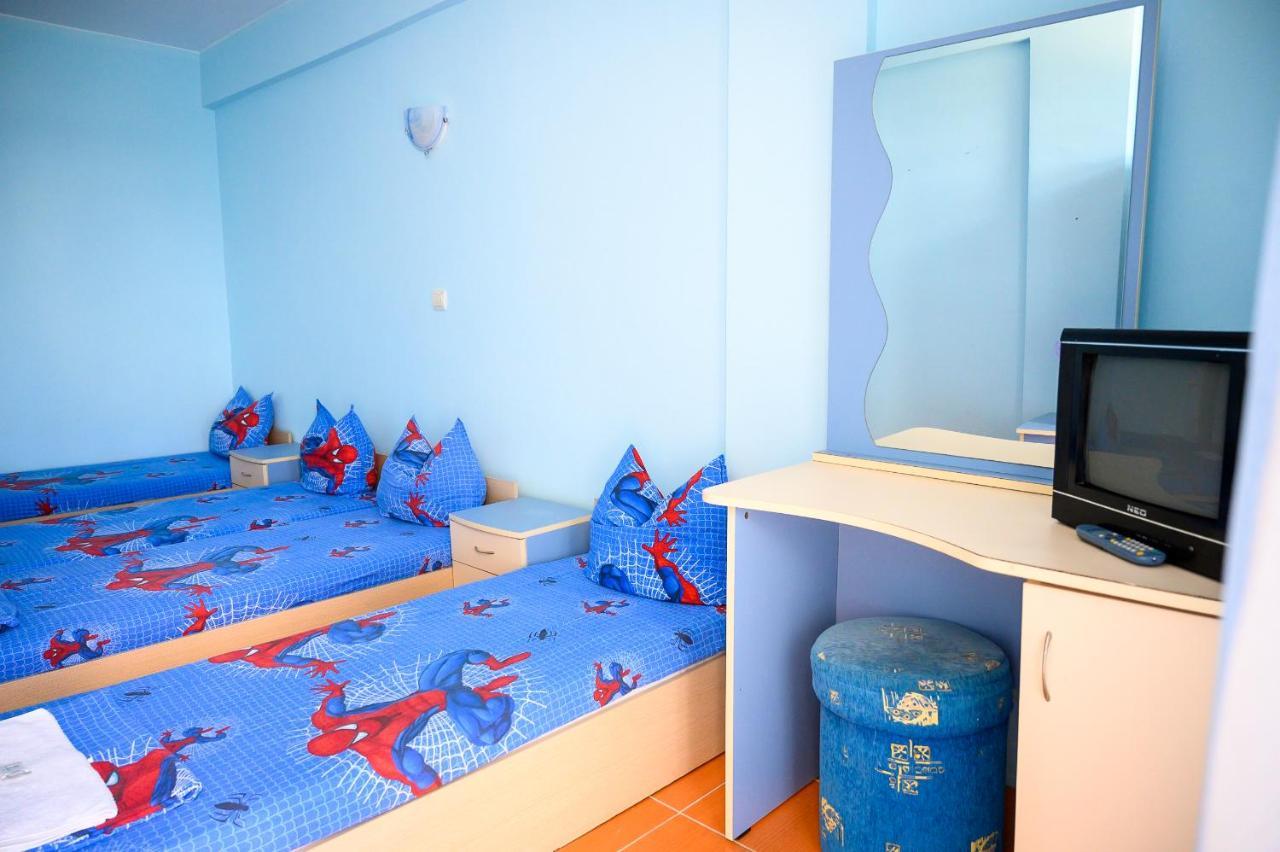 Hotel Fregata クラネヴォ エクステリア 写真
